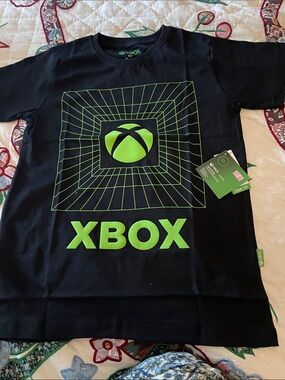 Black & Green Logo Tee - Official Branding XBox Size 10 NWT